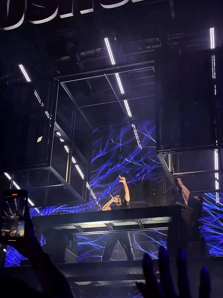 @Garrix Live
