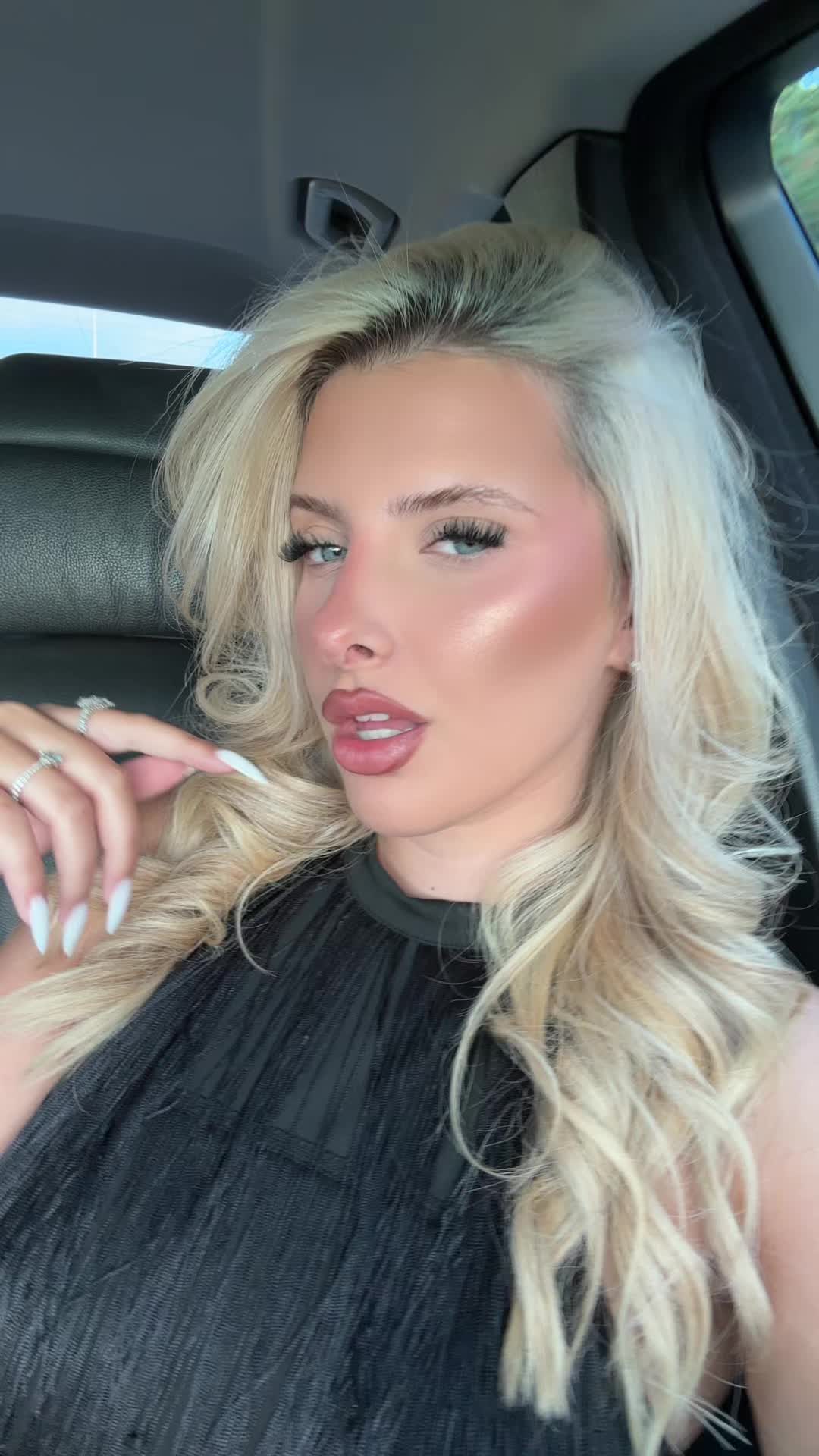 @-