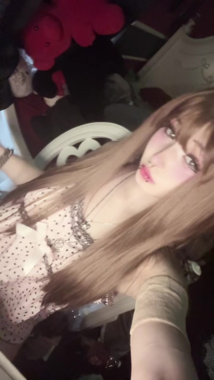 @waifulacey
