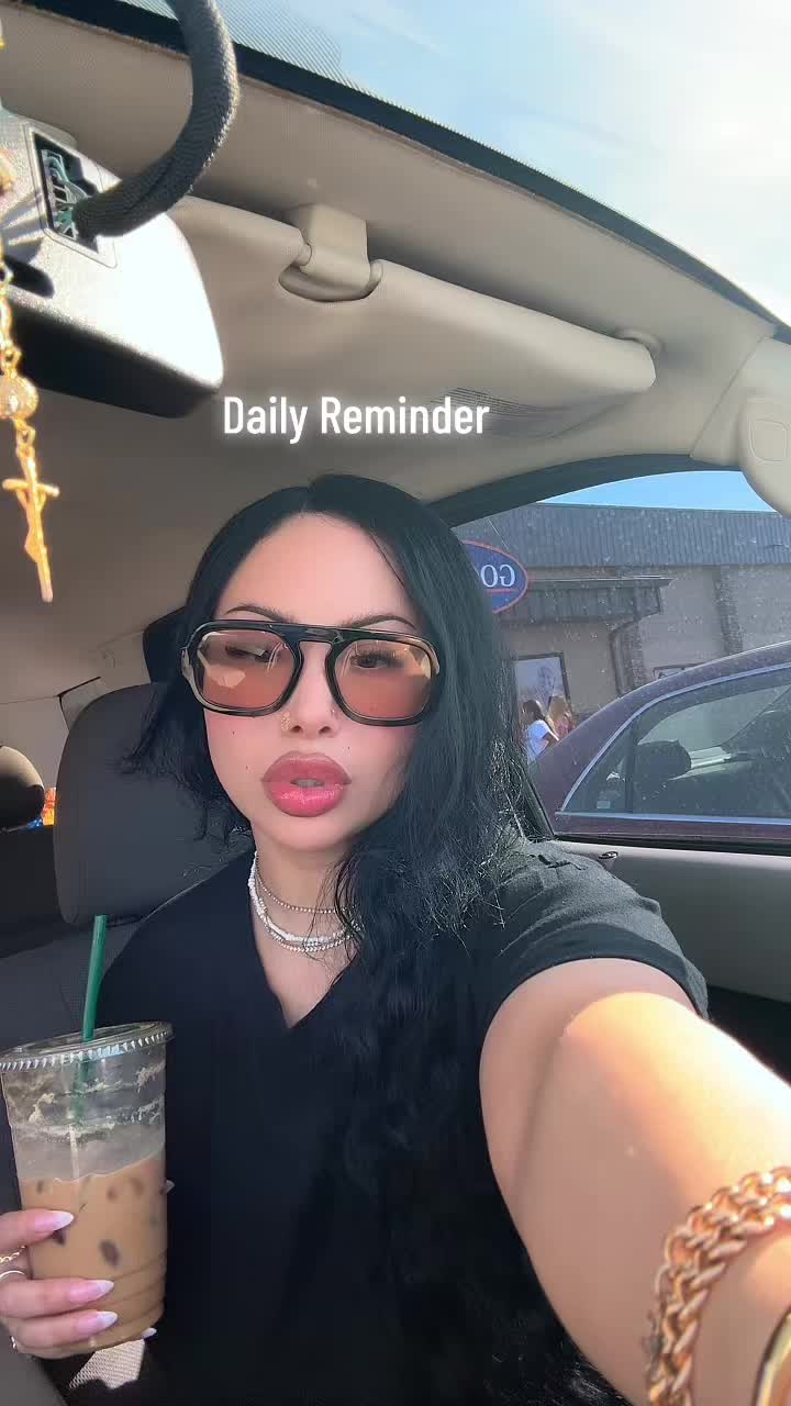 @Nɑy🤎