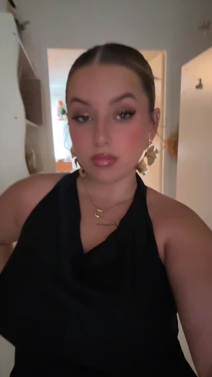 @Julia🦭