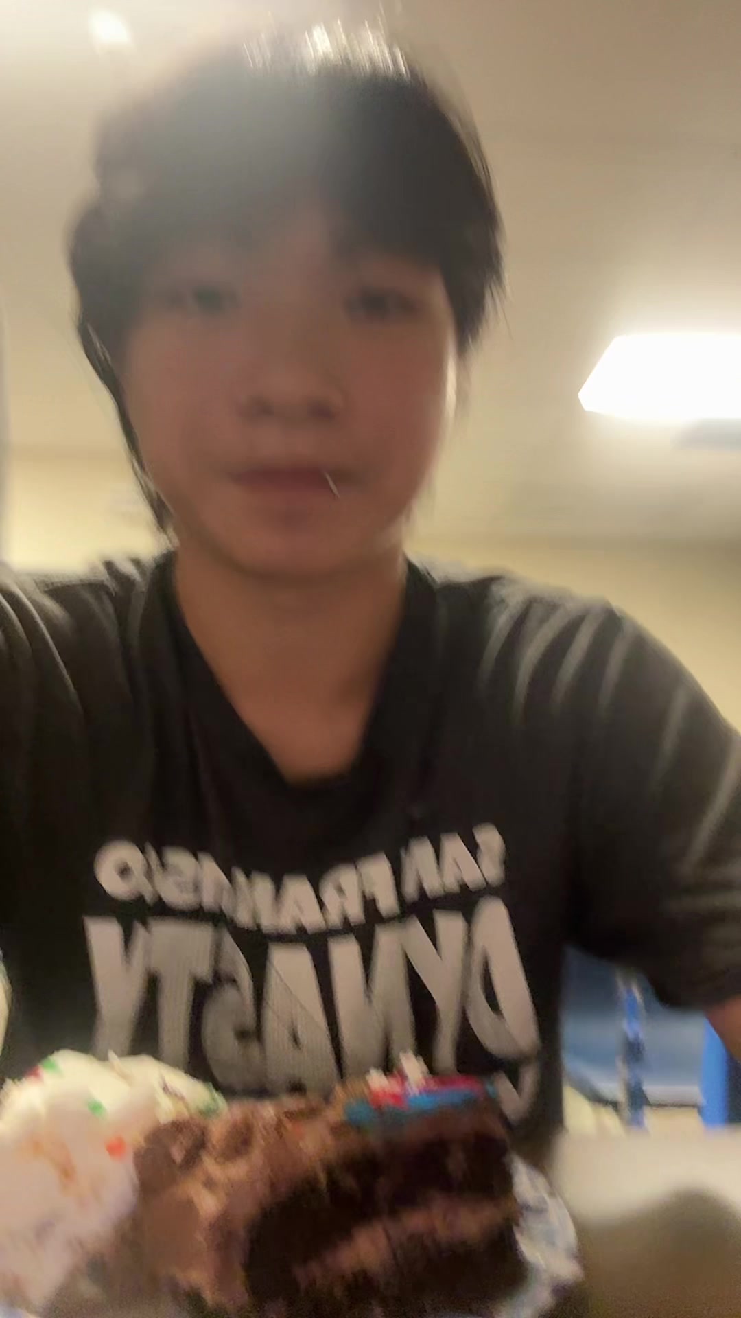 @notdarr3n_