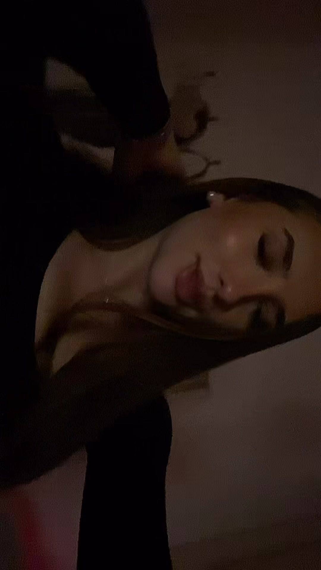 @𝐥𝐚𝐧𝐚 𝐚𝐬𝐥𝐚𝐧𝐨𝐯𝐧𝐚