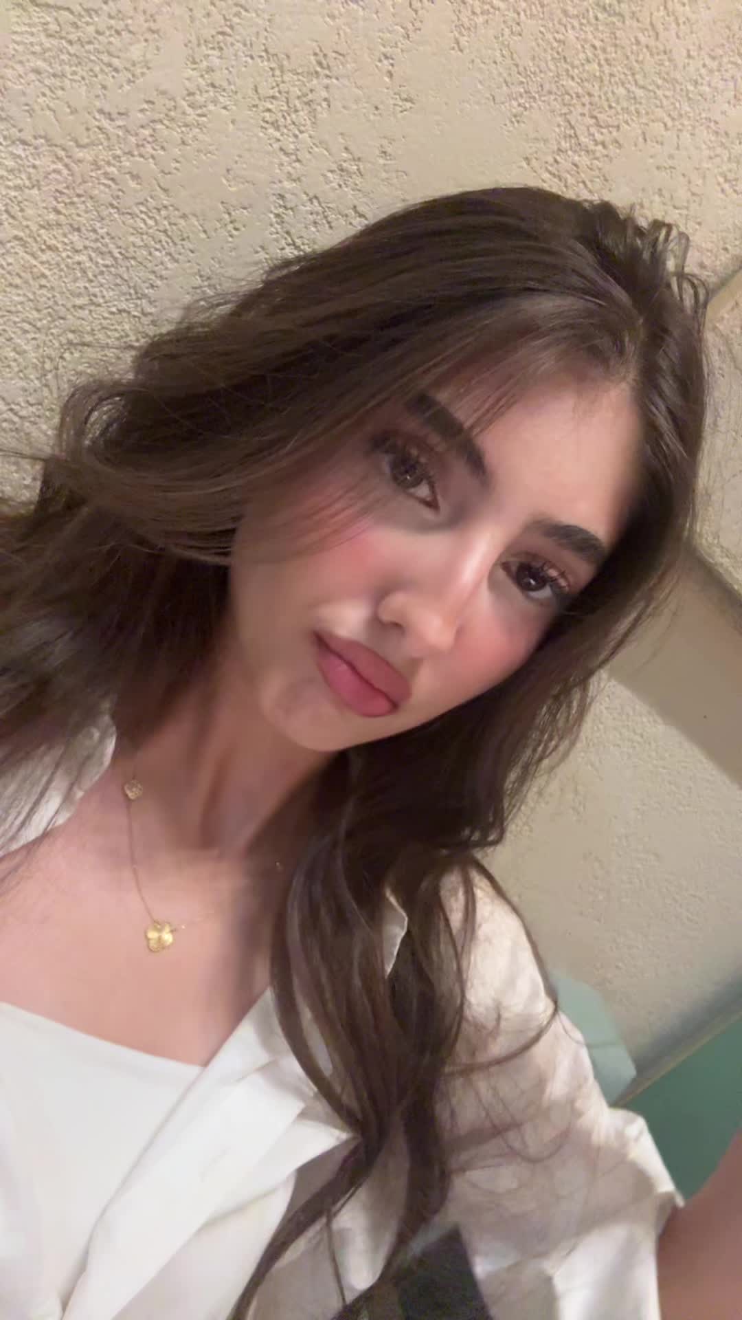 @itzmarynaa