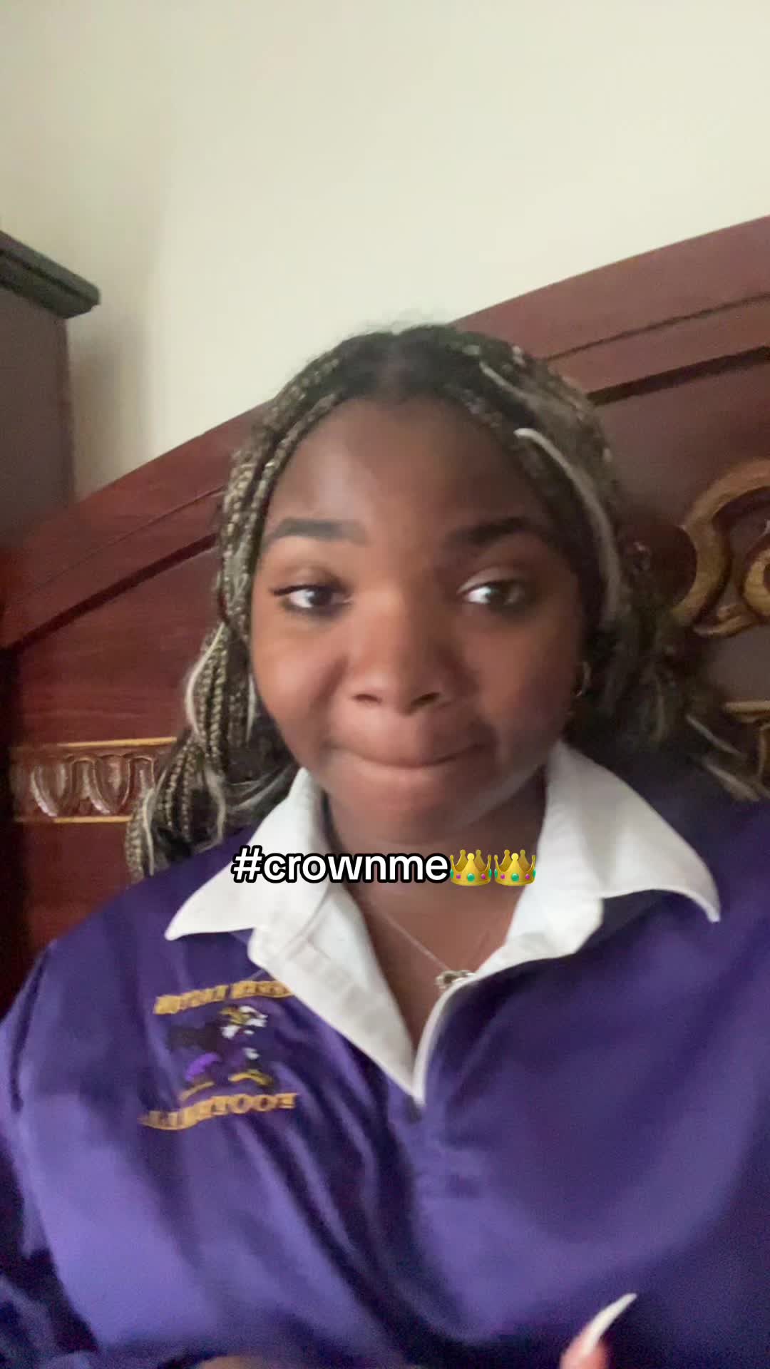 @lurkingglouu