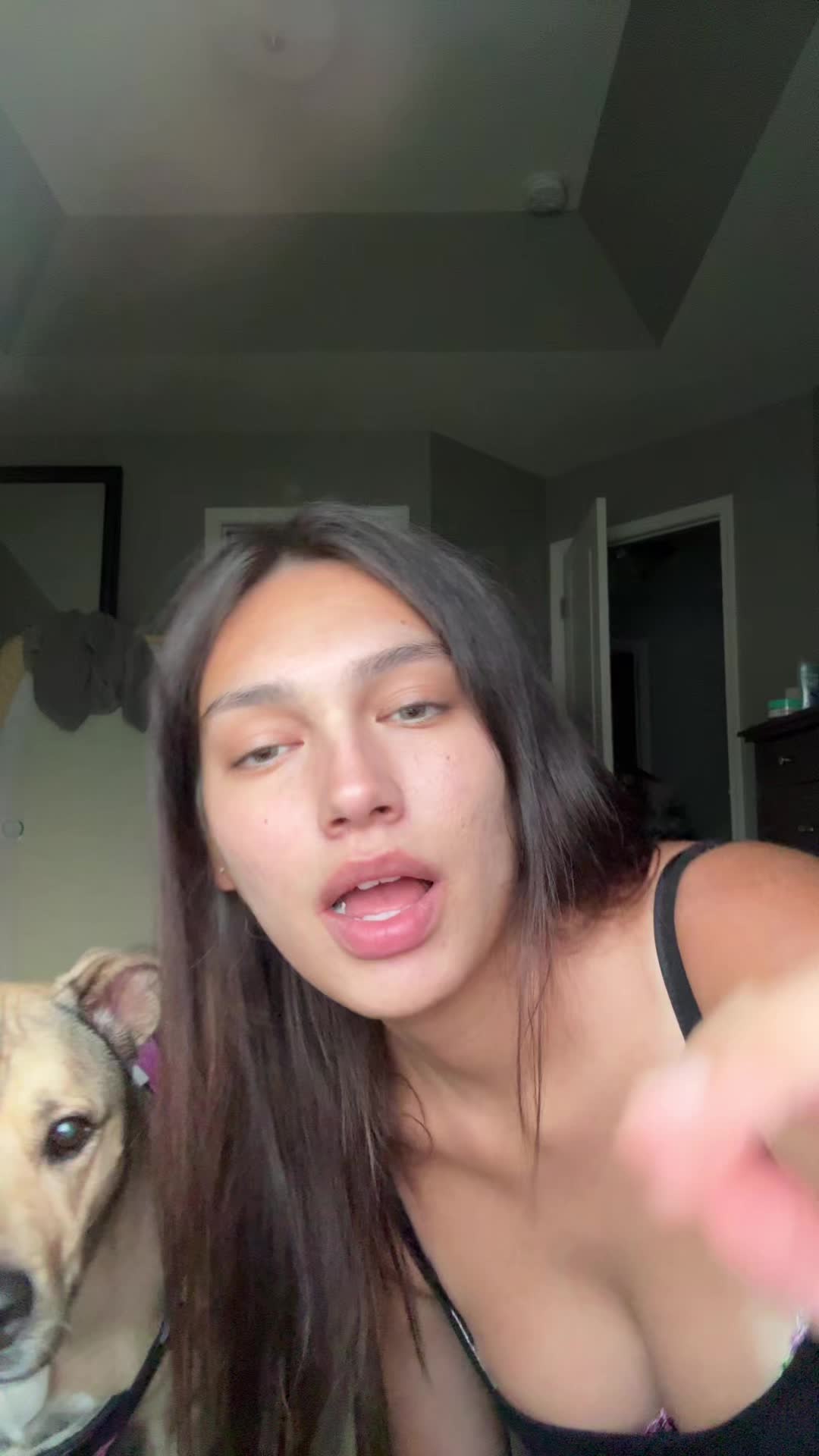 @victoria