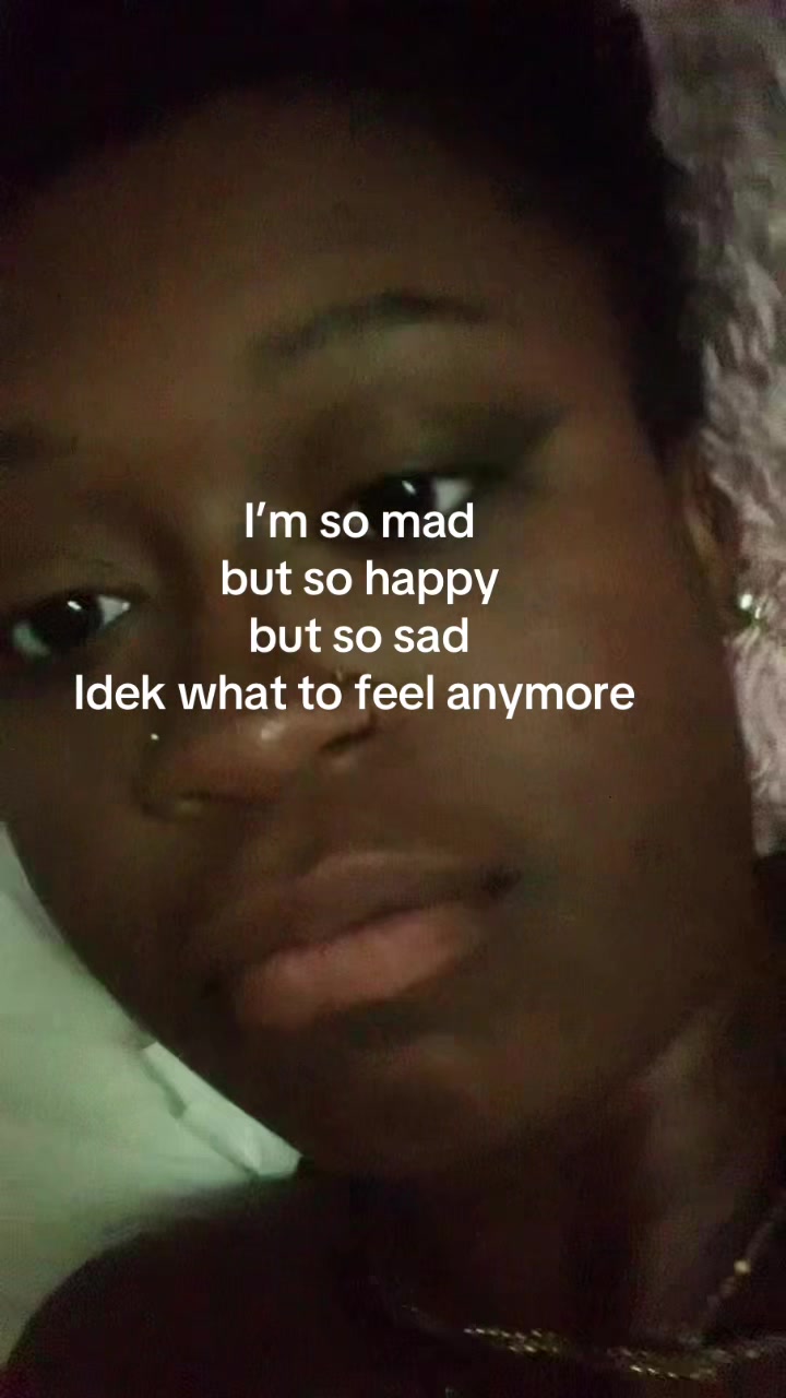 @•^•