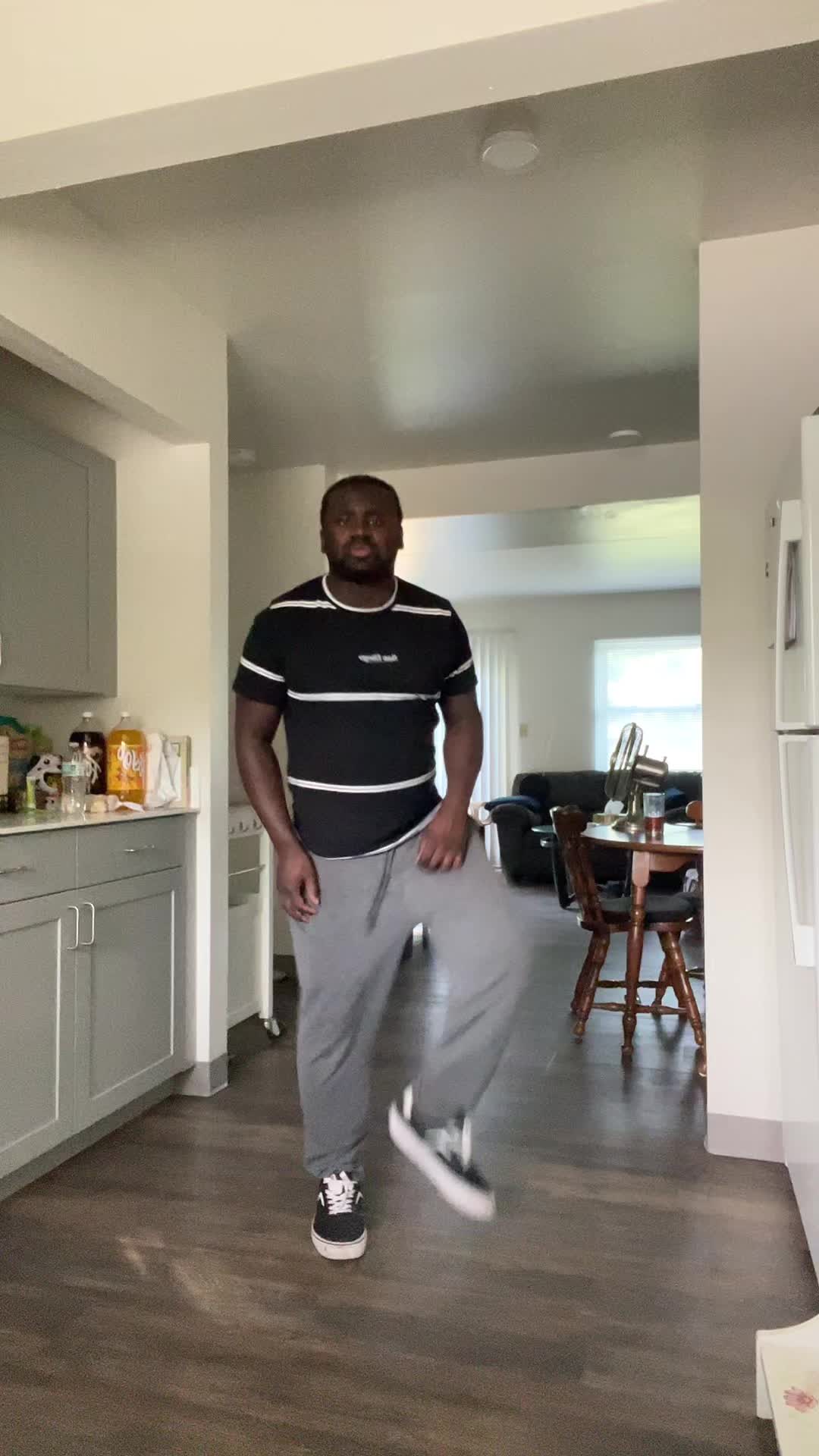 @liljonahn