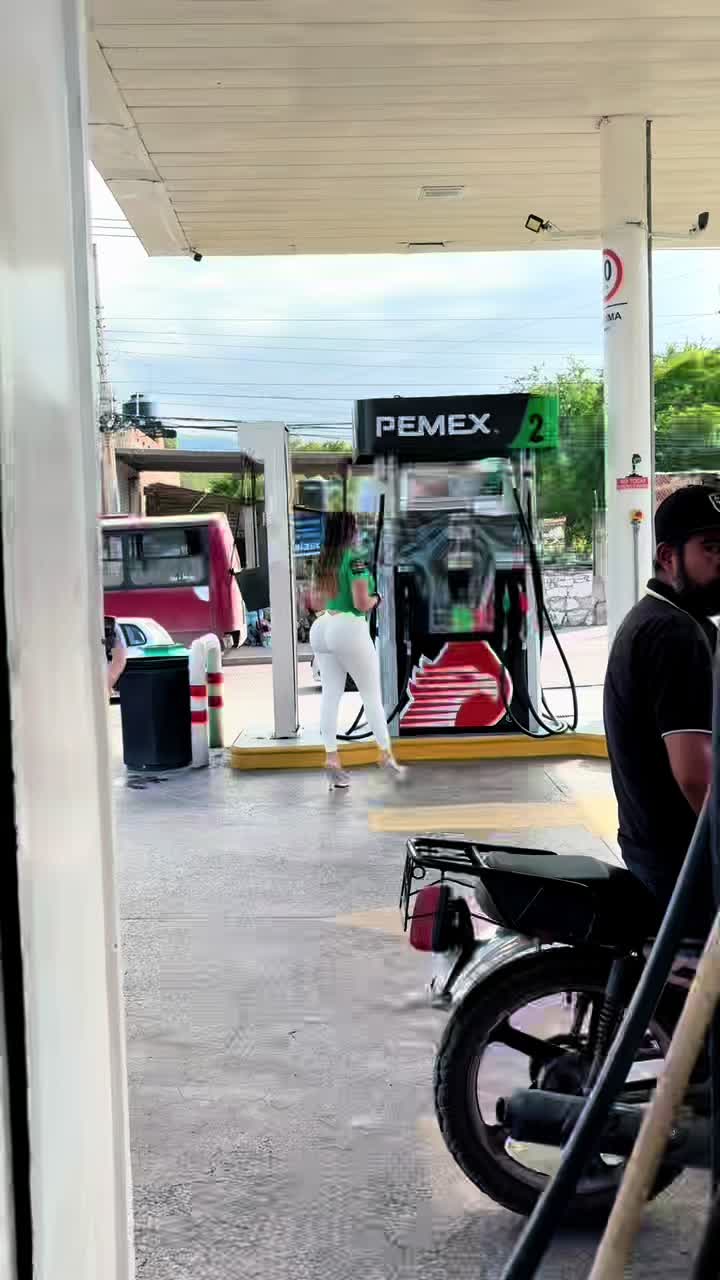 @gabrielaomx