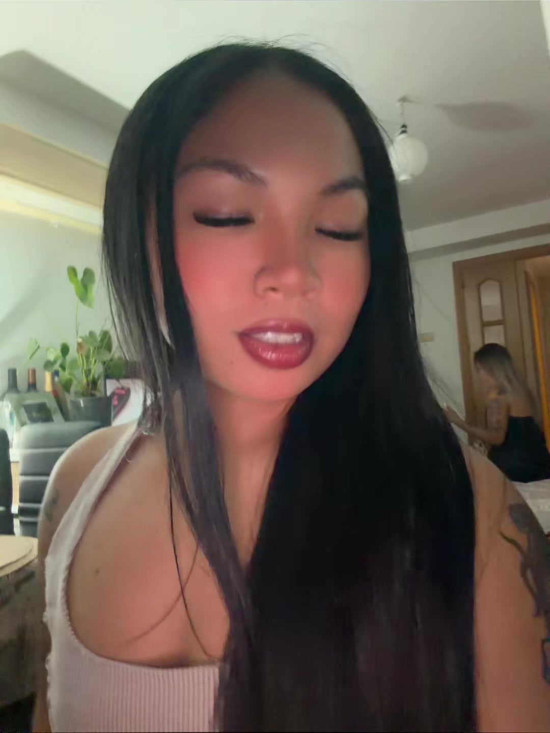 @Jeelirl_