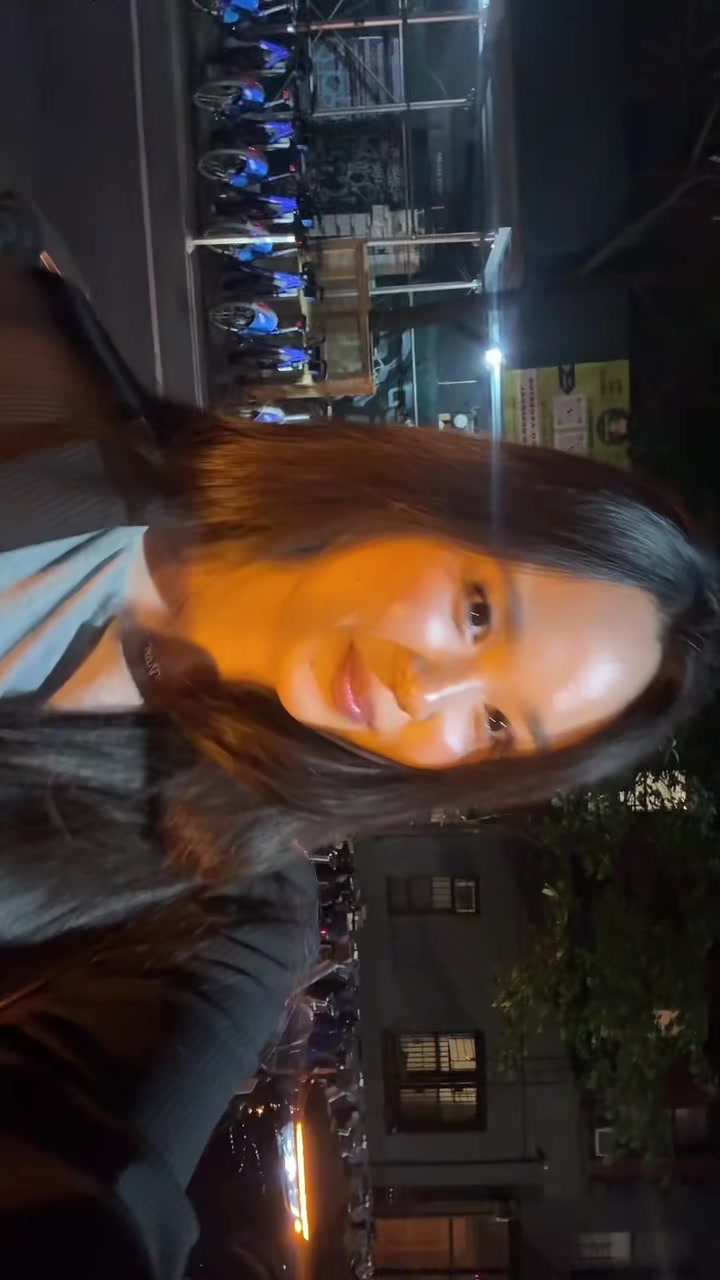 @littleoldvi
