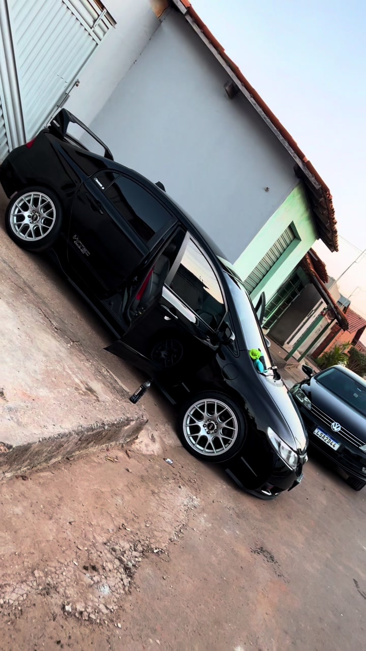 @blackciviic_g8