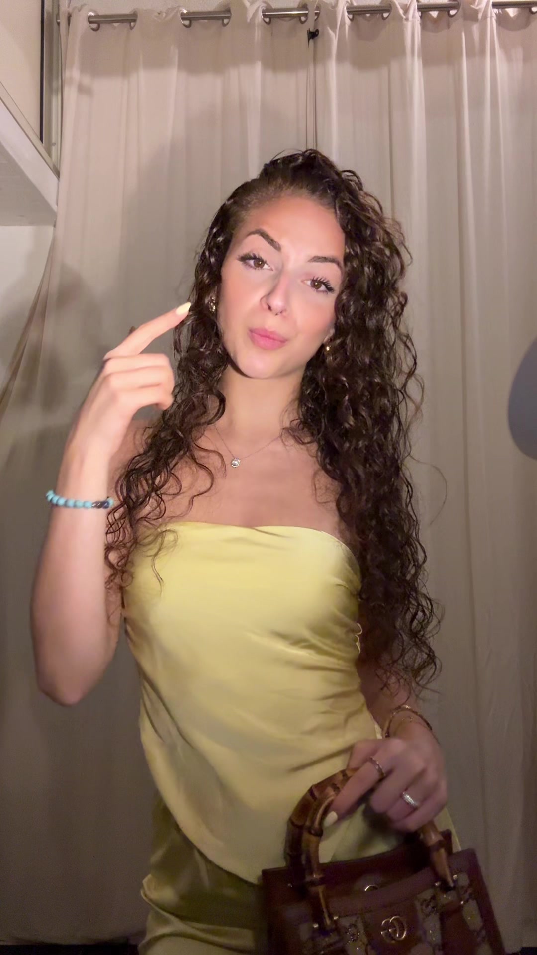 @𝓐𝓵𝓲𝓬𝓮🖤