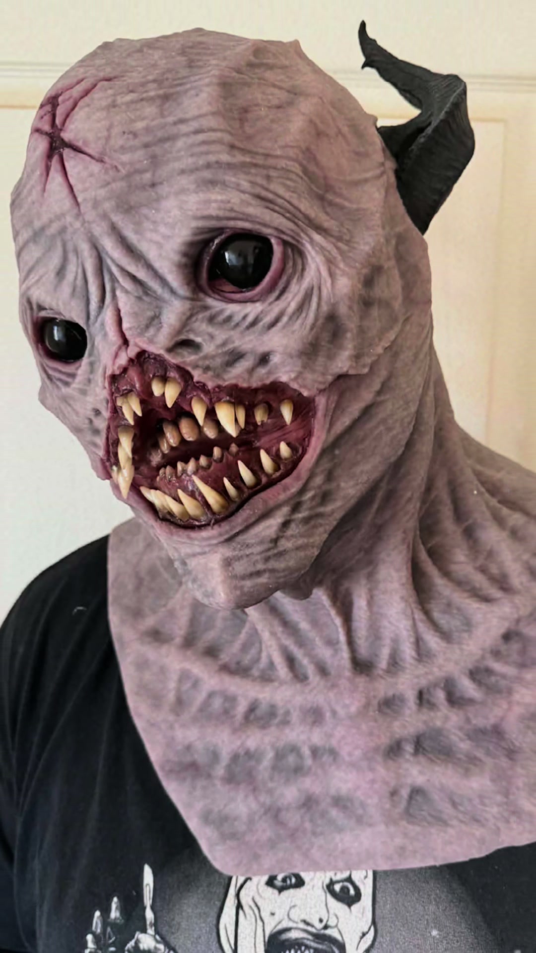 @Faces_of_Horror