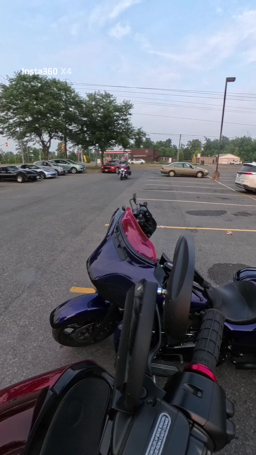 @Mini Me N her Bagger 🖤💜💙