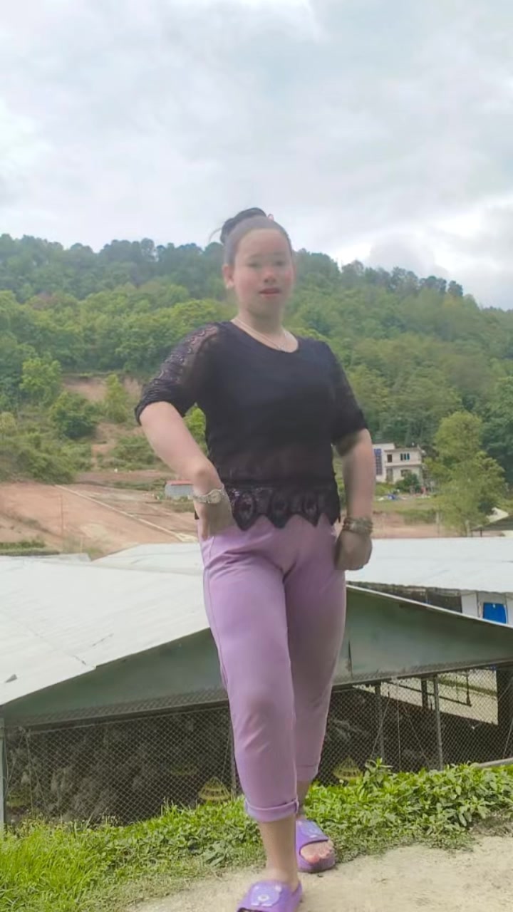 @☦️सोफिया चेपाङ्ग🇳🇵