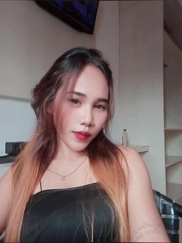 @Claudia Karim