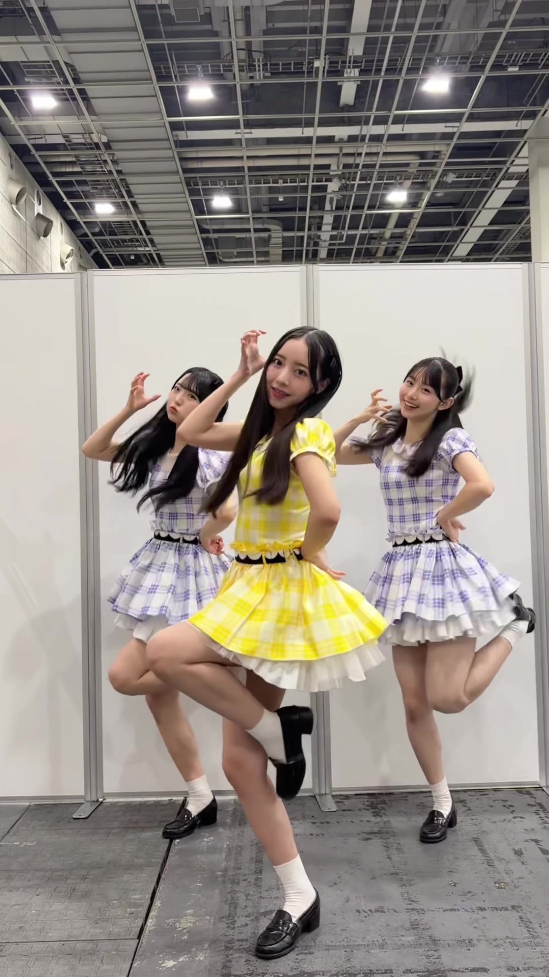 @AKB48
