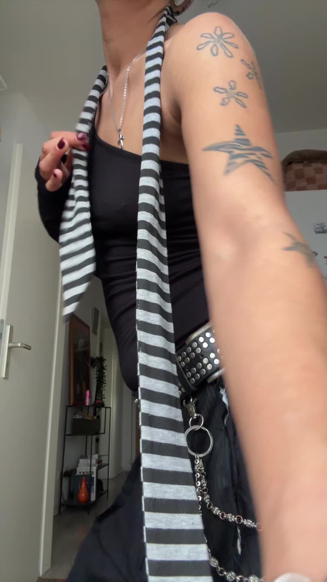 @Emi