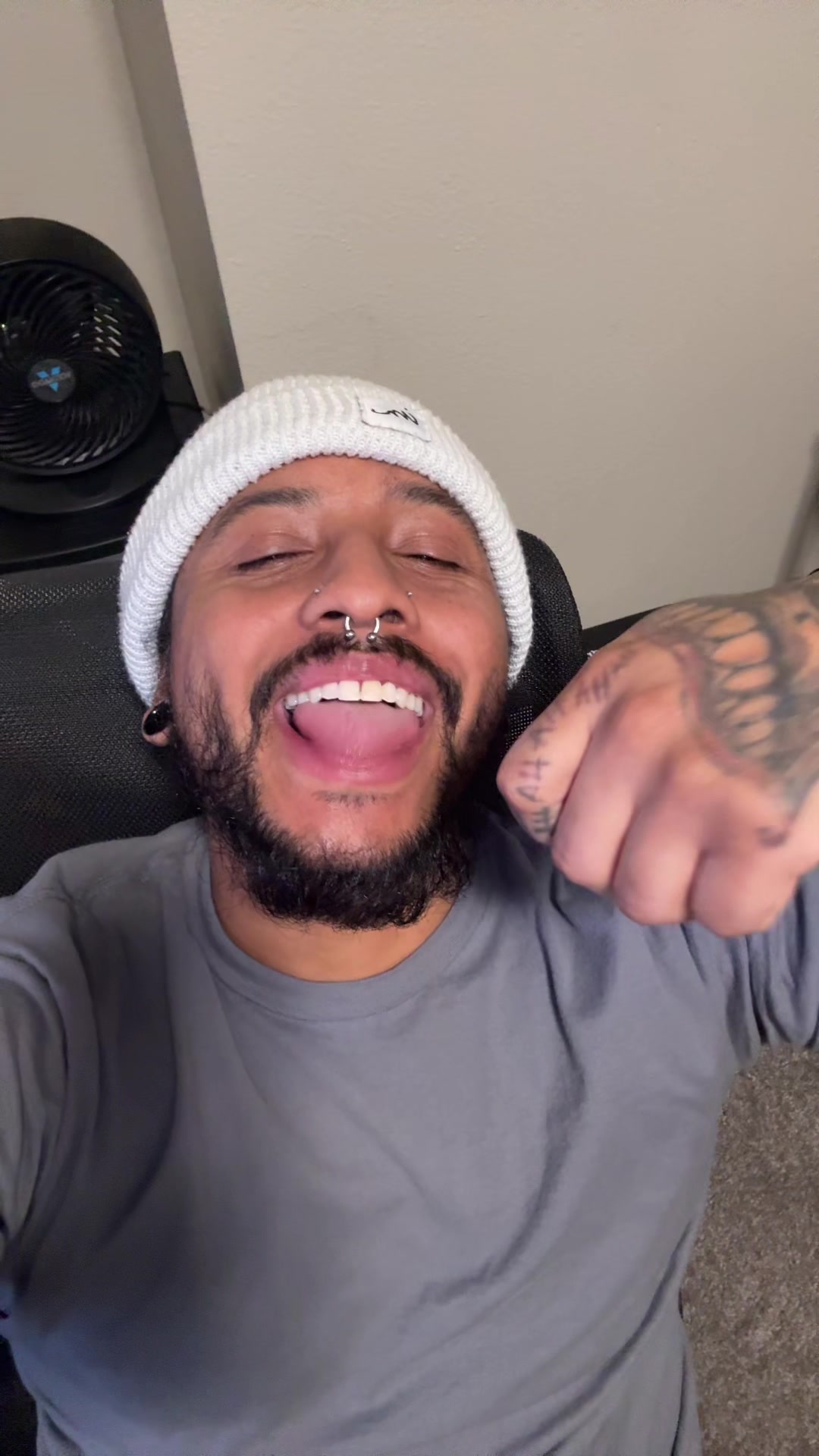 @normalguy20_