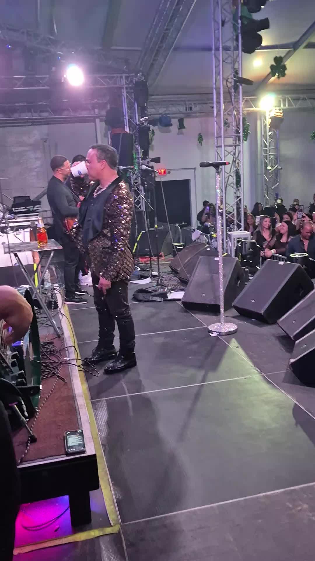 @Ricardo Caceda