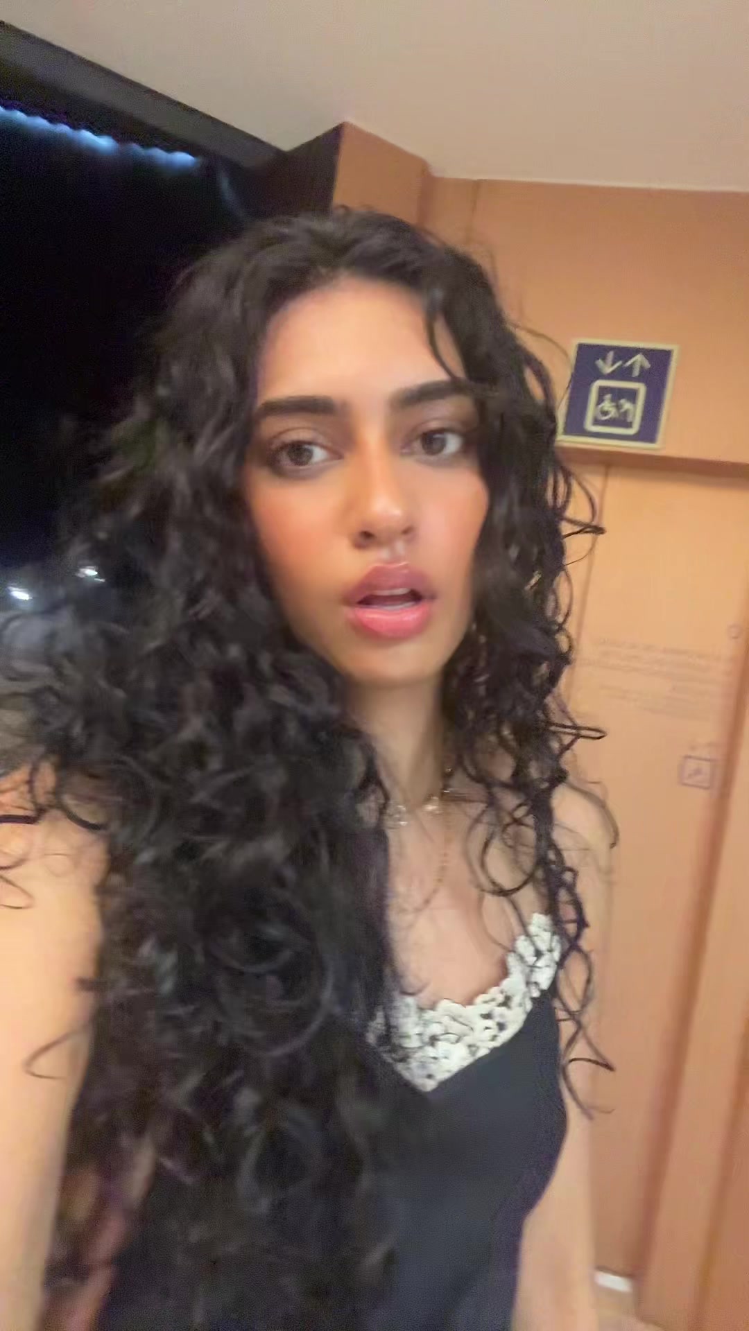 @shruti