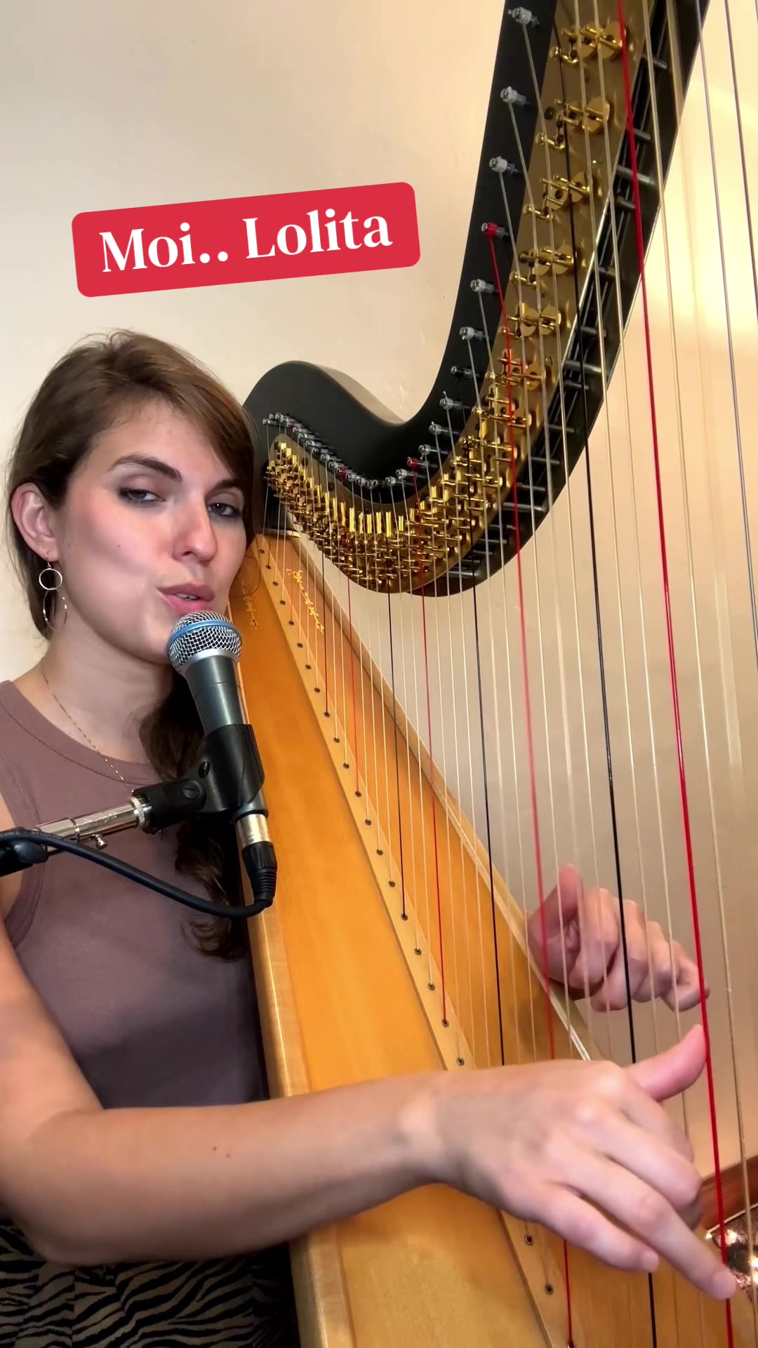 @Pia Salvia 🩵 Pia Harpist