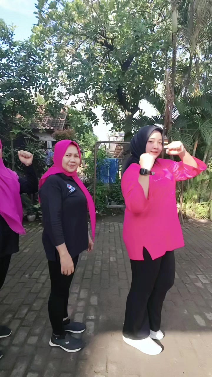 @Khen_outfit98