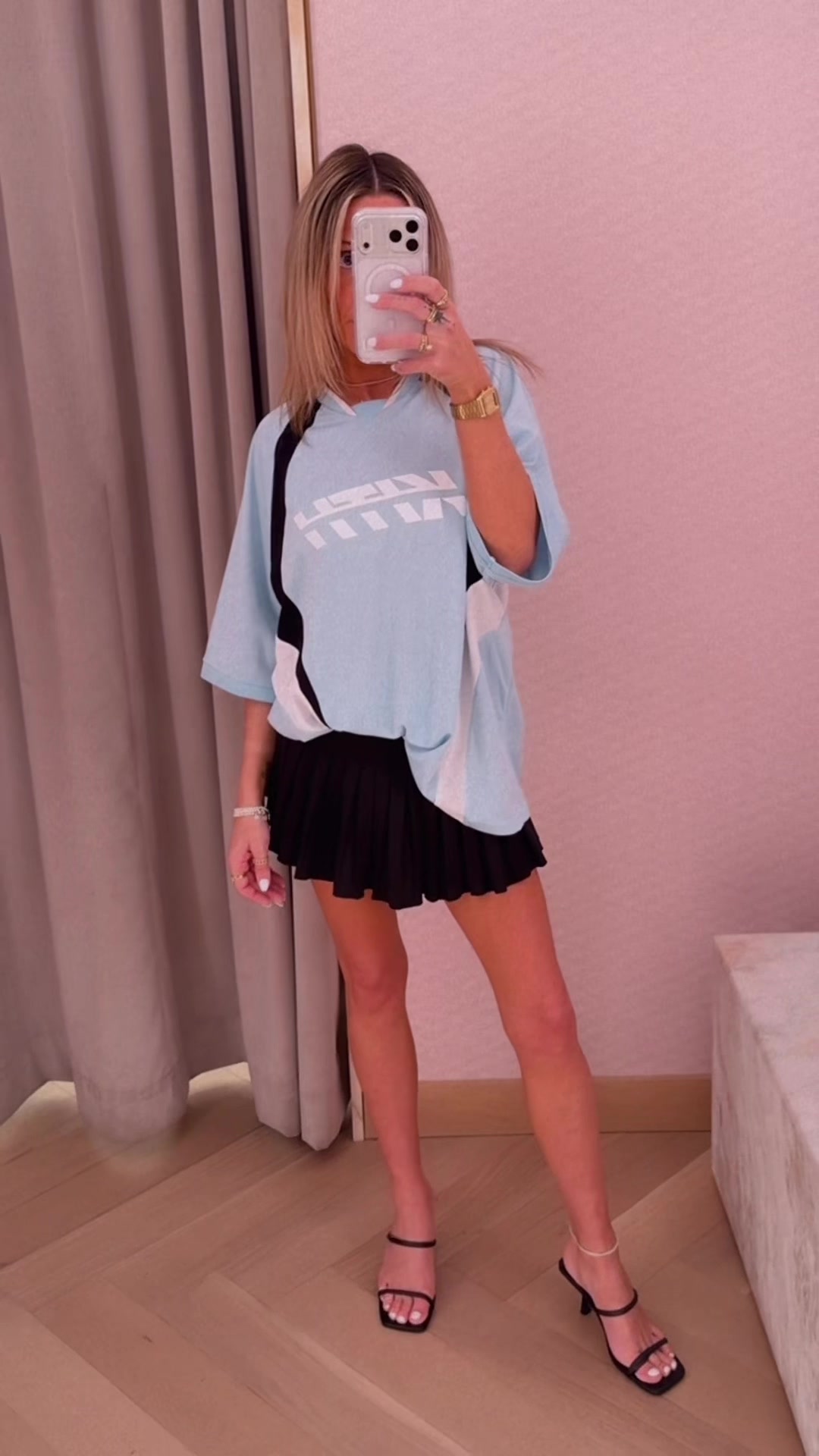 @Gigi Dee