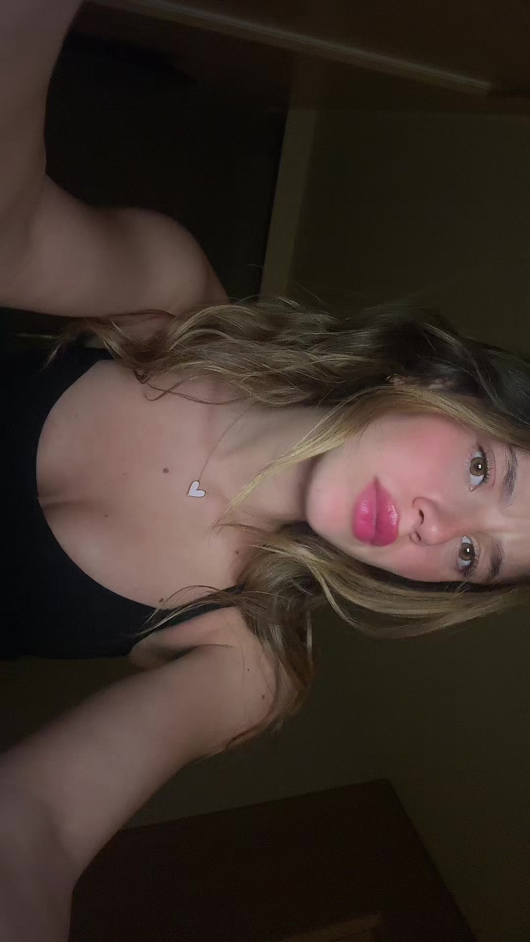 @nayahallak__