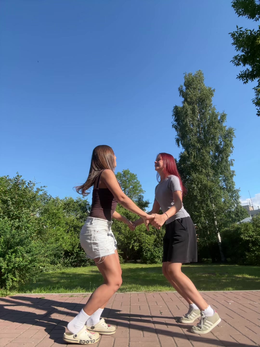 @Vika)))