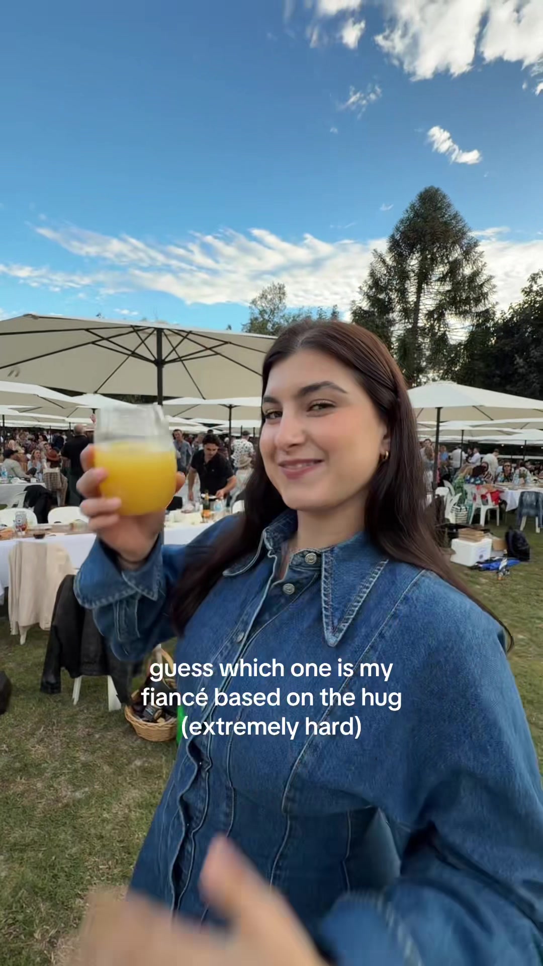 @daniela