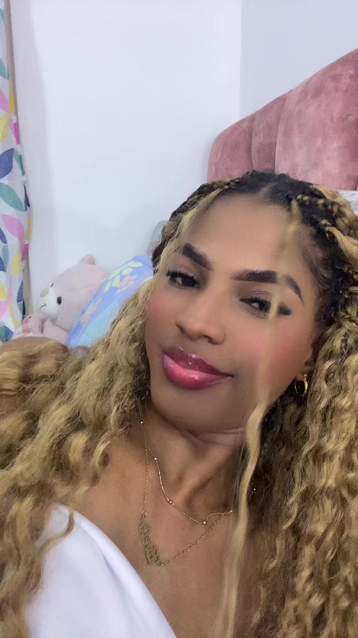 @Evelyn Villota