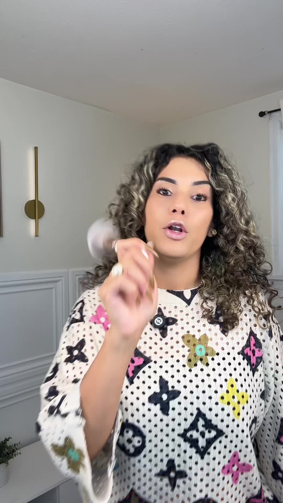 @𝑩𝒆𝒓𝒕𝒉𝒊𝒄𝒂14