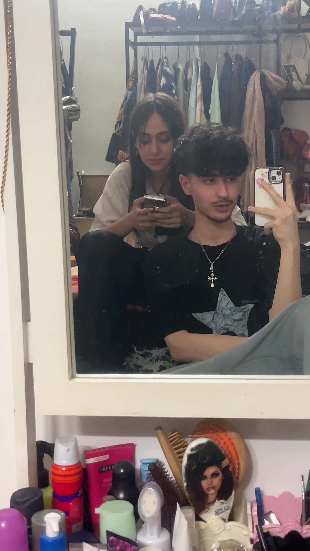 @Ravin | راوین