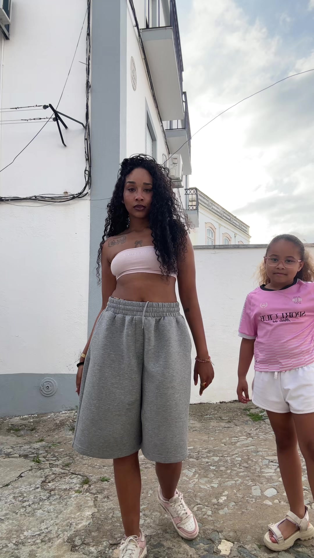 @Stá