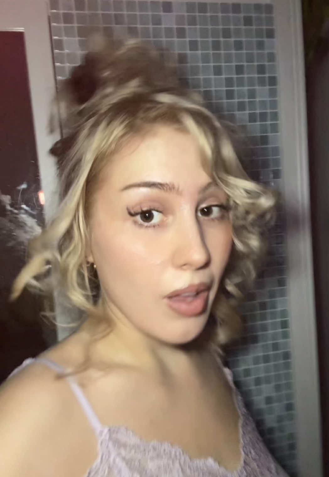 @tscholić