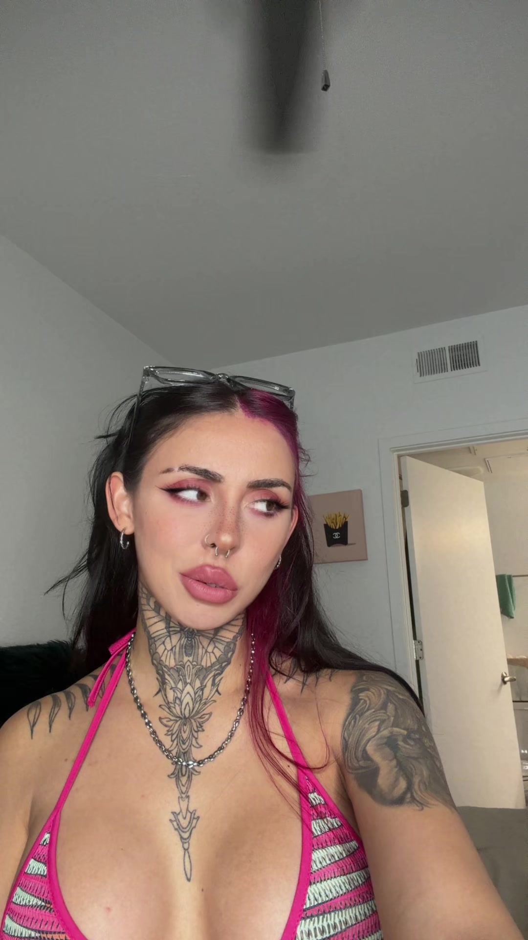 @villaincyn