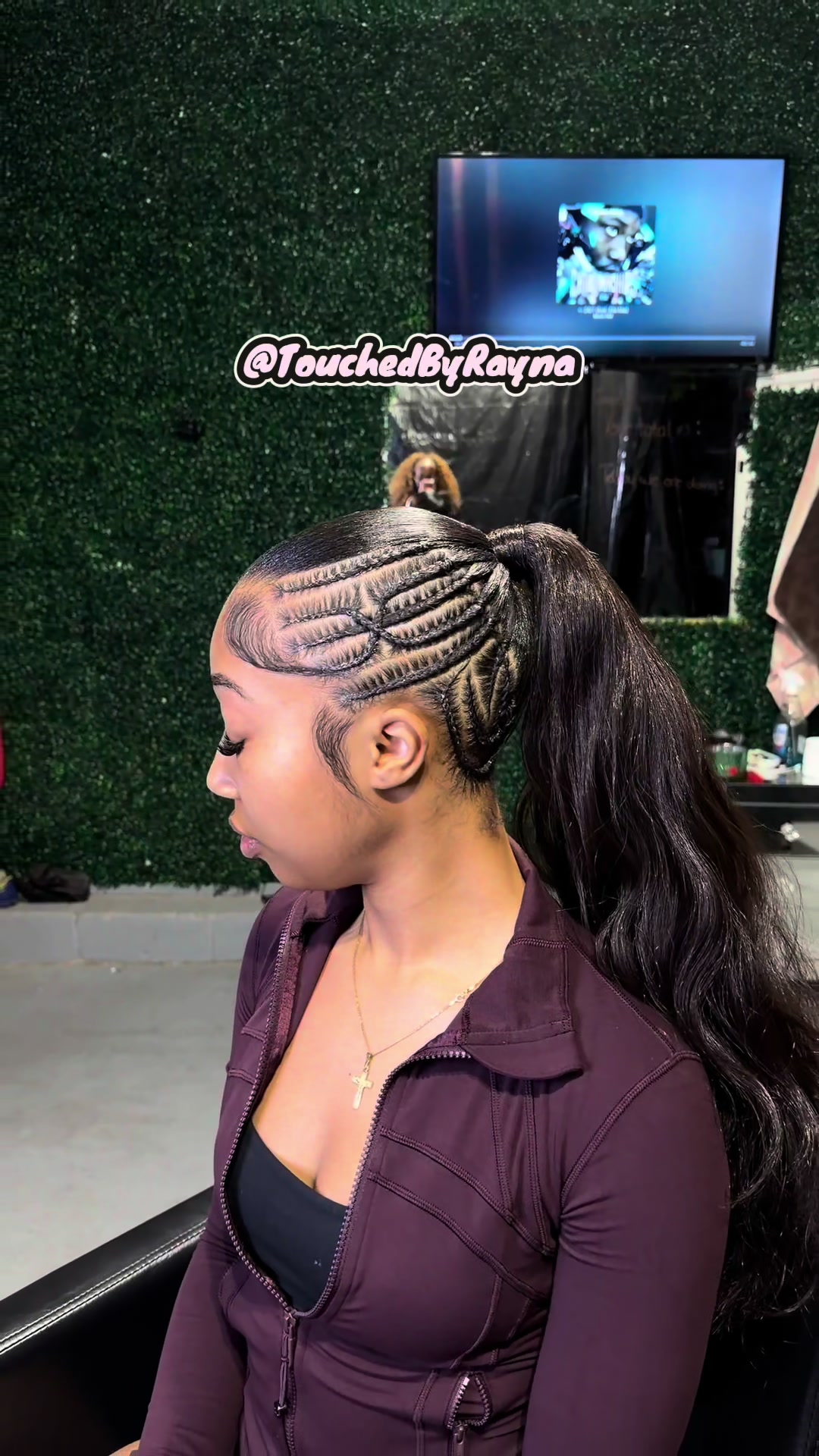 @Raynaa