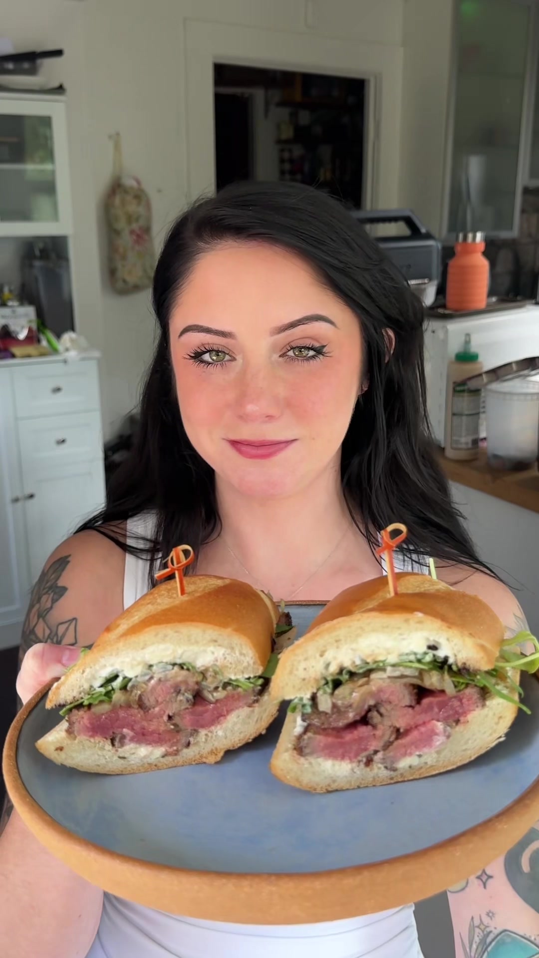 @sandwichcutiecat