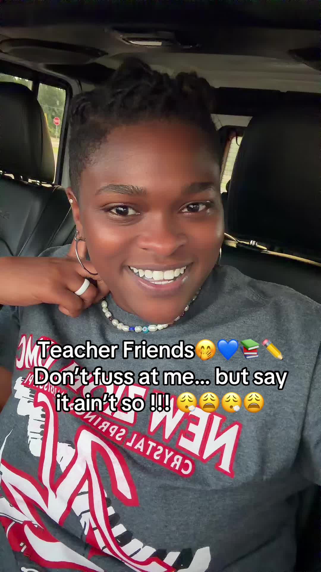 @Mrs. Hood&bull;TEACHER🍎
