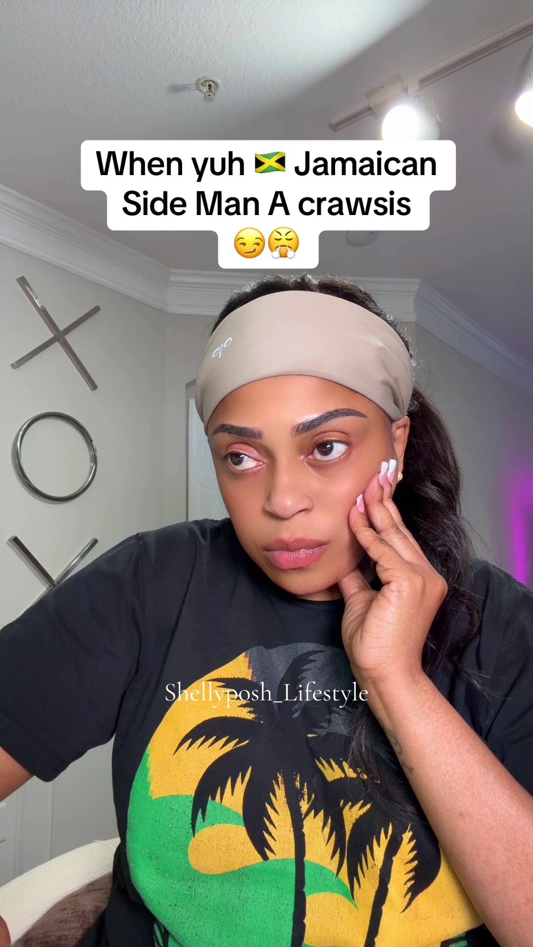 @ShellyPosh_Lifestyle