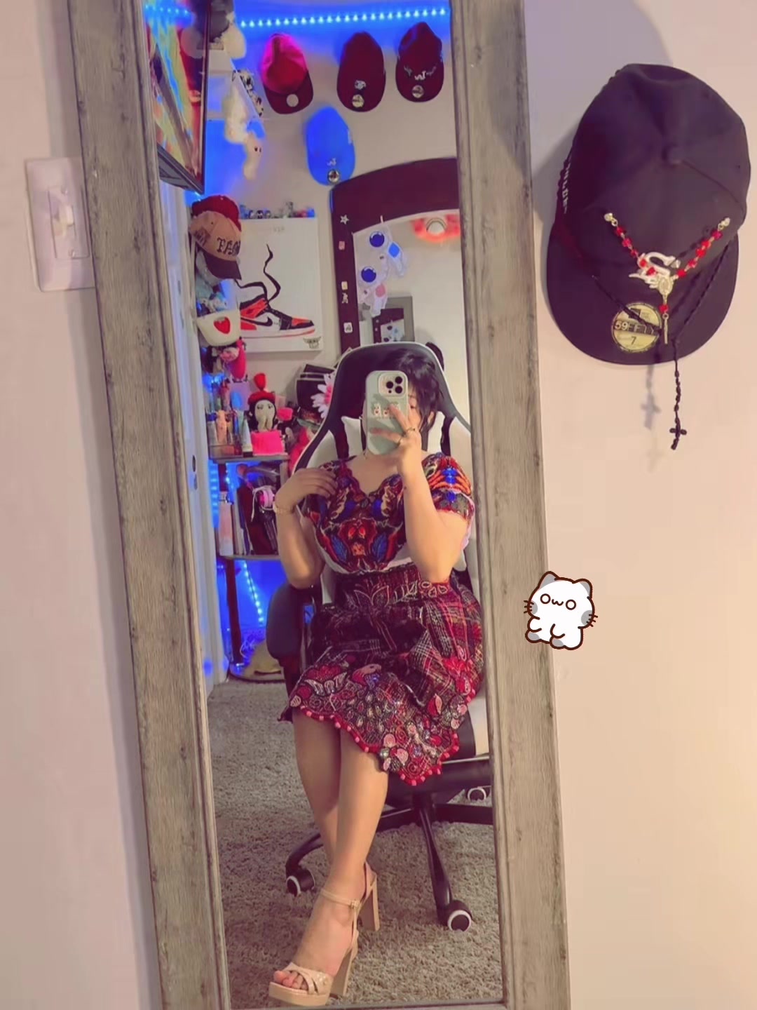 @Luna 🌙🖤💋