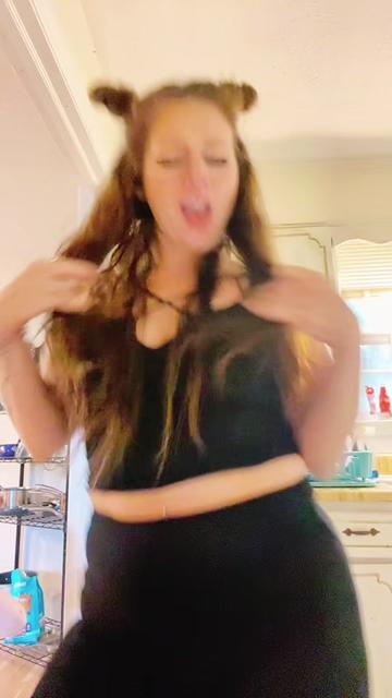 @MeMeakkk💋🐑