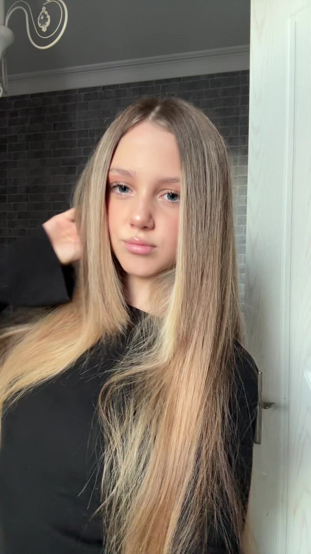 @вишенка🤙🏻