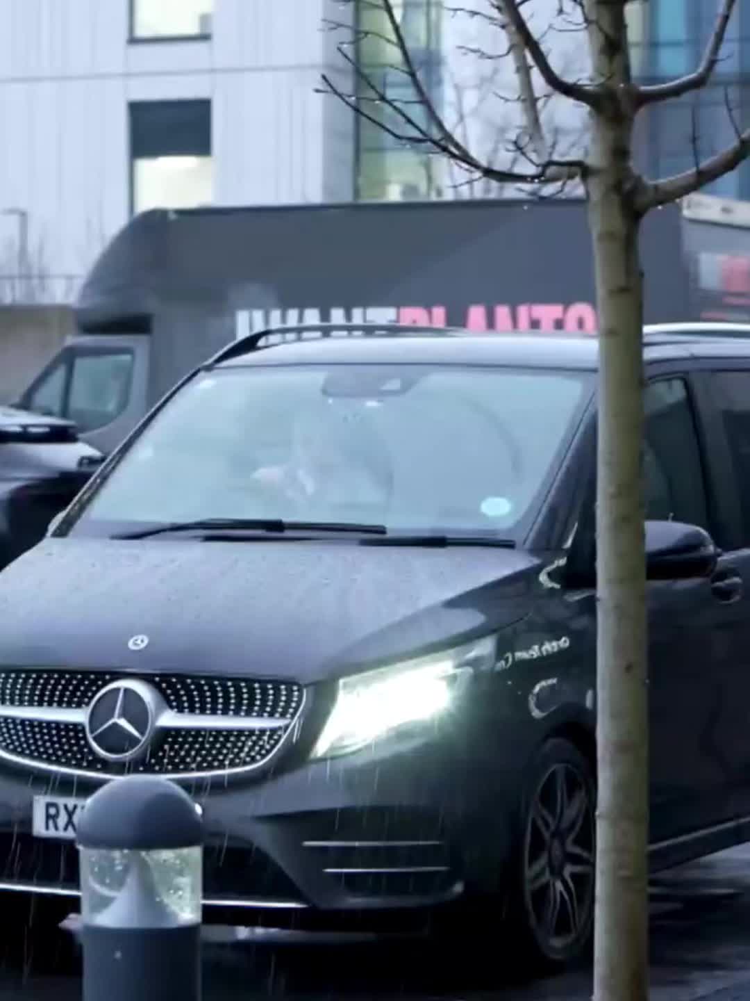 @Enzo_🩵