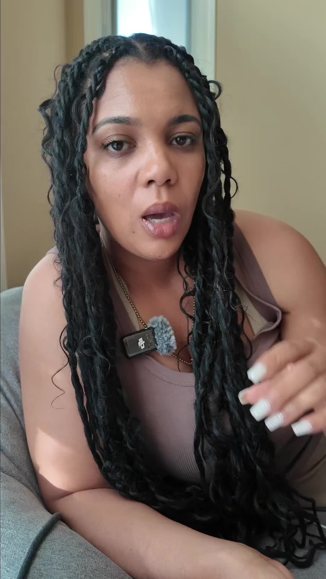 @twinnemom1