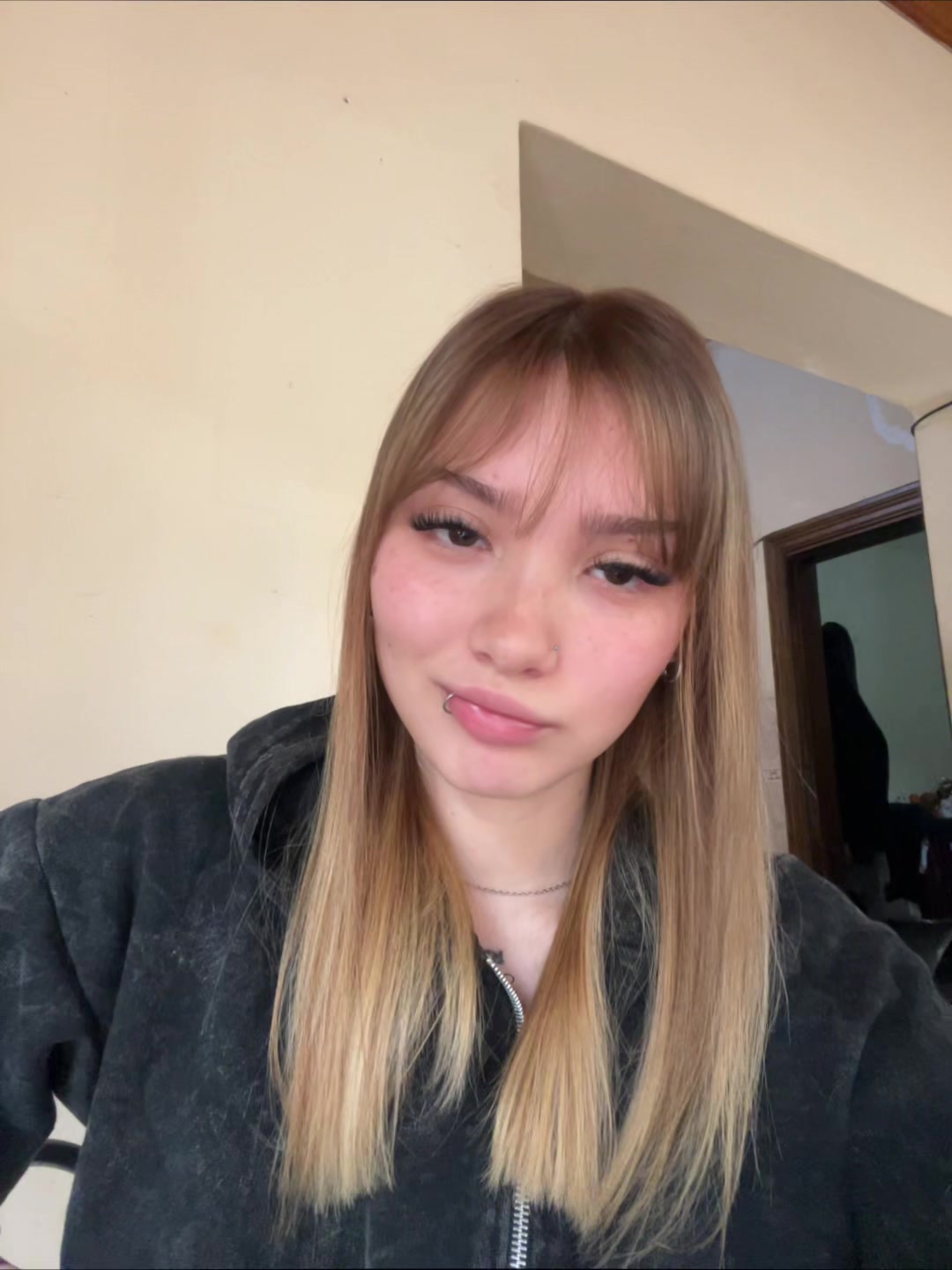 @anni <3