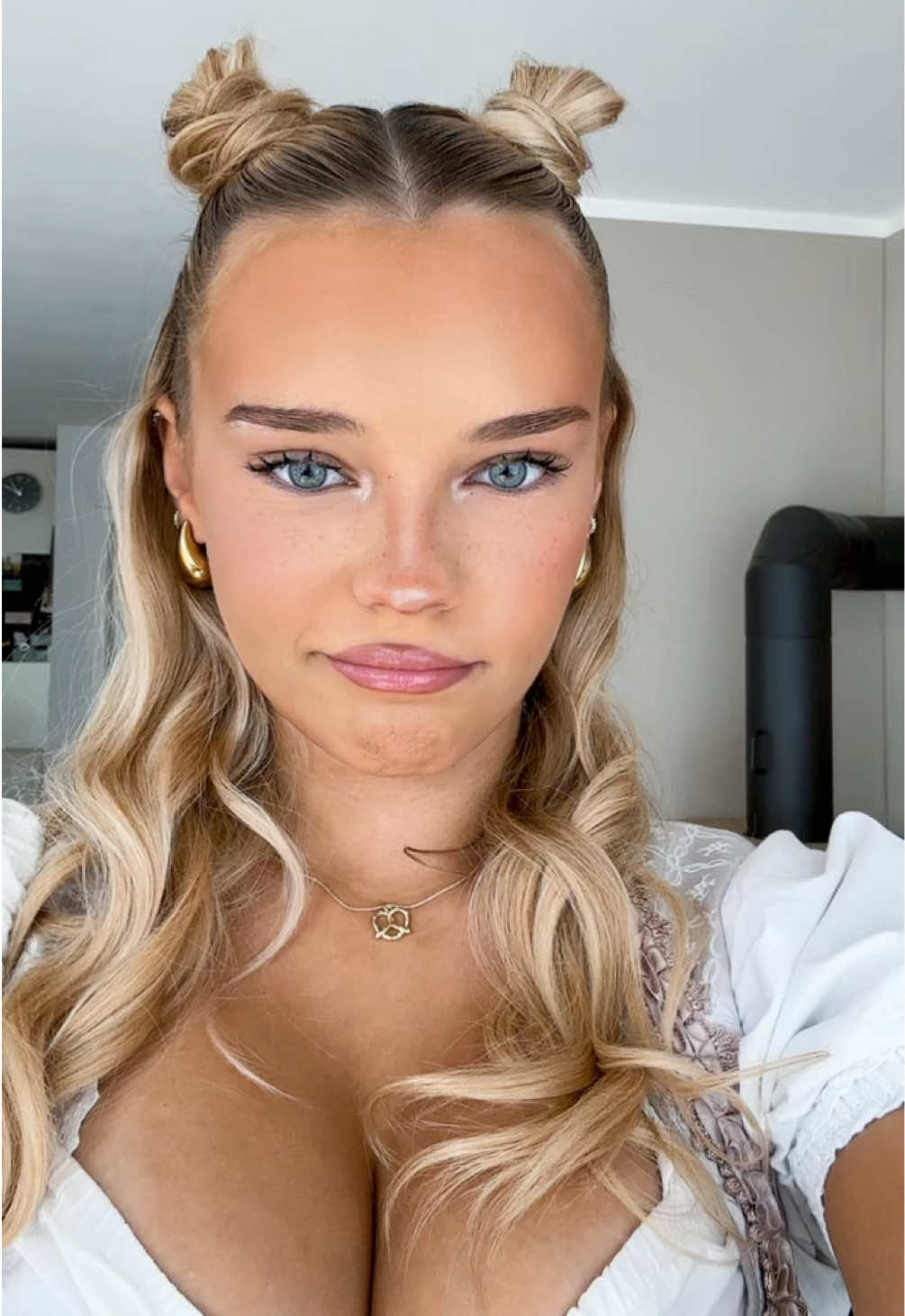 @Elli ⭐️