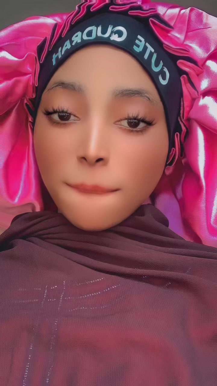 @🦋cute Qudrah🥰